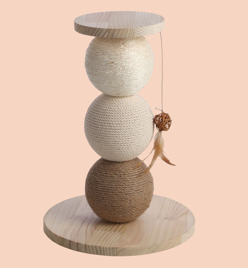 Animozen Arbre à chat rond avec plateforme en bois, boules en corde écru et marron, jouet plume.