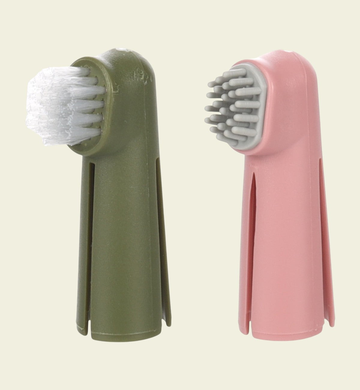Lot de 2 brosses à dents pour chien Animozen en plastique synthétique, une verte anti-tartre et une rose pour massage des gencives.