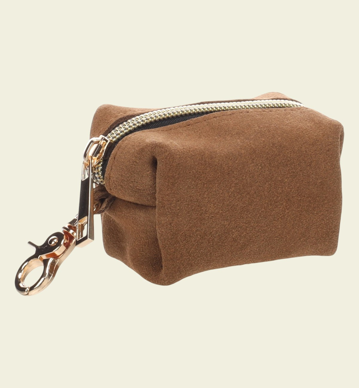 Distributeur de sacs à déjections pour chien Animozen en cuir brun avec mousqueton et fermeture éclair dorée.